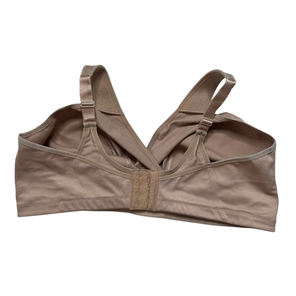 GLAMORISE Cross Front Wireless Comfort Bra in Beige Size 48 F/G Adjustable Strap - Picture 2 of 6